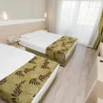 Seaden Sweet Park 3* Side