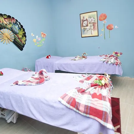 Hotell Seaden Sweet Park 3*