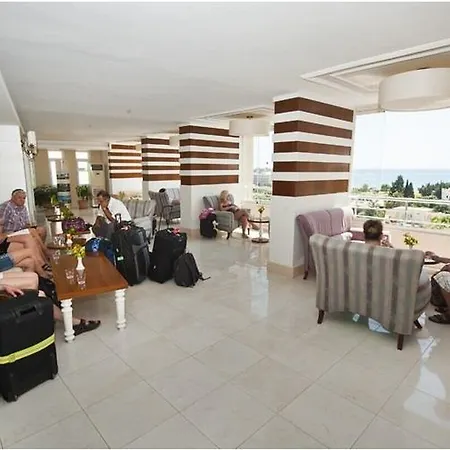 Seaden Sweet Park Hotel